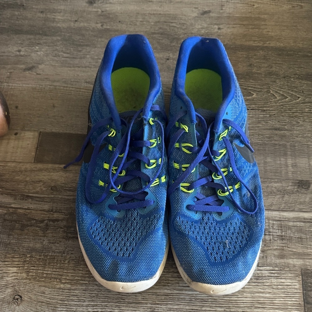 Nike Blue and Green Athletic Shoes